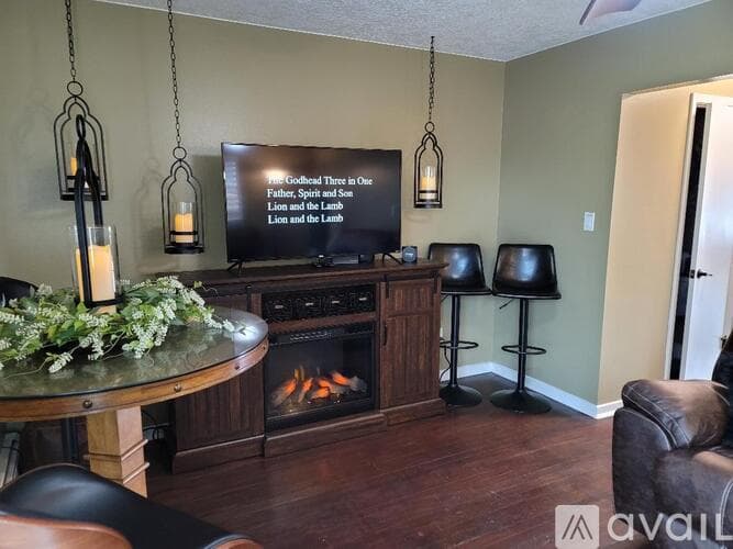 Cody House: 1613 Draw St