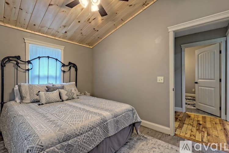 Rabun Gap House: 243 Ov Justus Rd