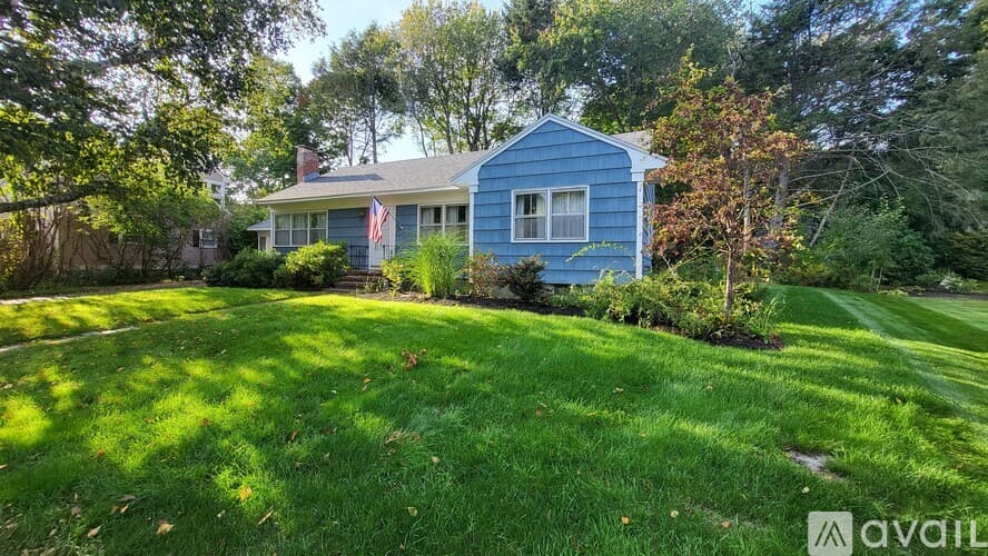 Ogunquit House: 9 Myrtle Ln