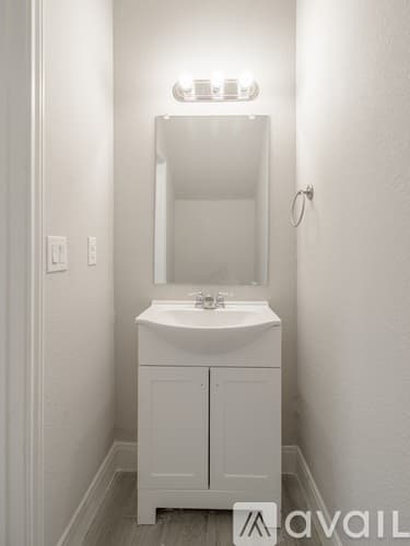 Live Oak Townhome: 7503 Savannah Brooks