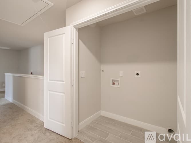 Live Oak Townhome: 7503 Savannah Brooks