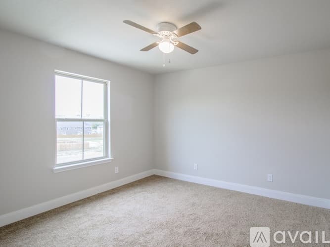 Live Oak Townhome: 7503 Savannah Brooks