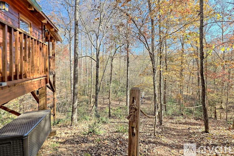Demorest House: 266 Peaceful Waters Cir