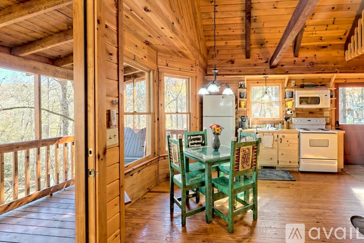 Demorest House: 266 Peaceful Waters Cir