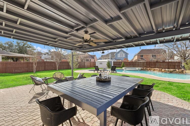 Haltom City House: 5717 Windmere Ln