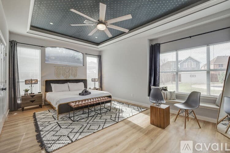 Haltom City House: 5717 Windmere Ln