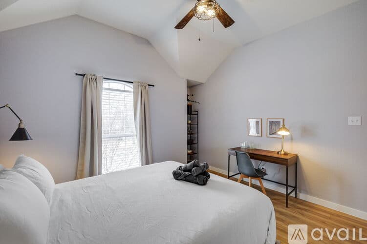 Haltom City House: 5717 Windmere Ln