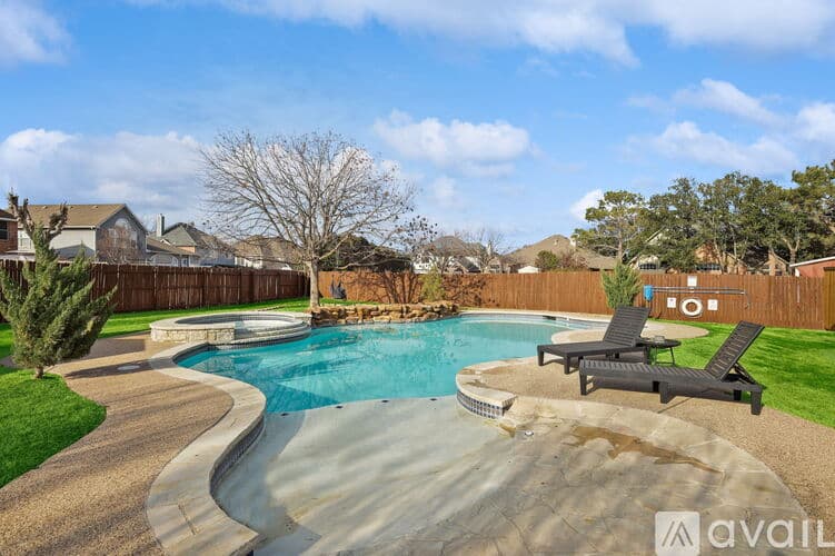 Haltom City House: 5717 Windmere Ln