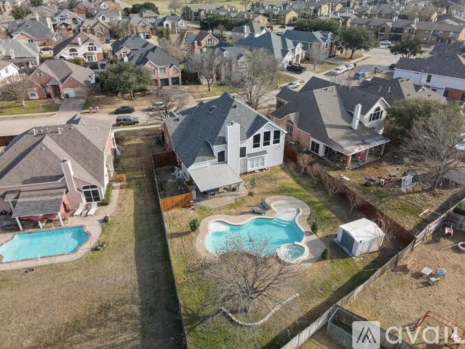 Haltom City House: 5717 Windmere Ln