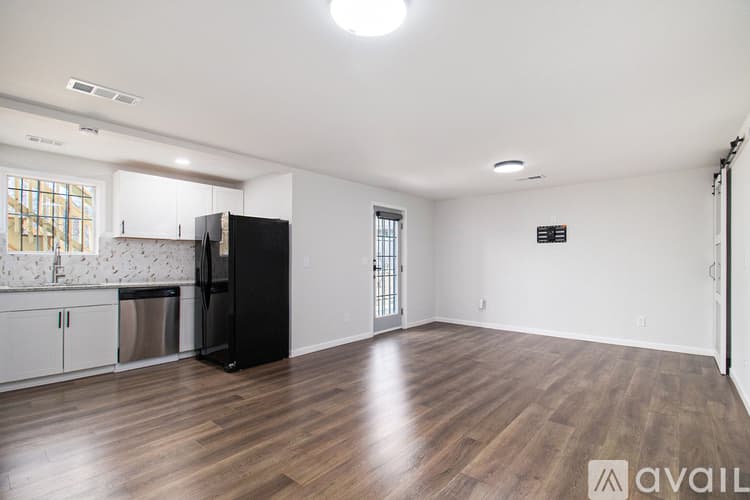 Conley Apartment: 4007 Moore Creek Drive