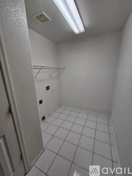 Lake Havasu City Apartment: 3035 N Kiowa Blvd