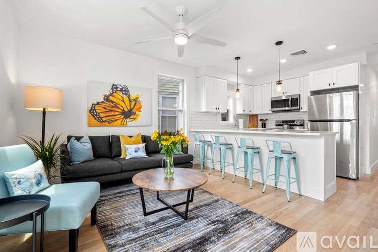 Boston Apartment: 349 W Fourth St