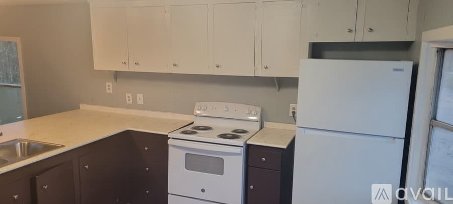 Dublin Apartment: 451 Rountree Drive