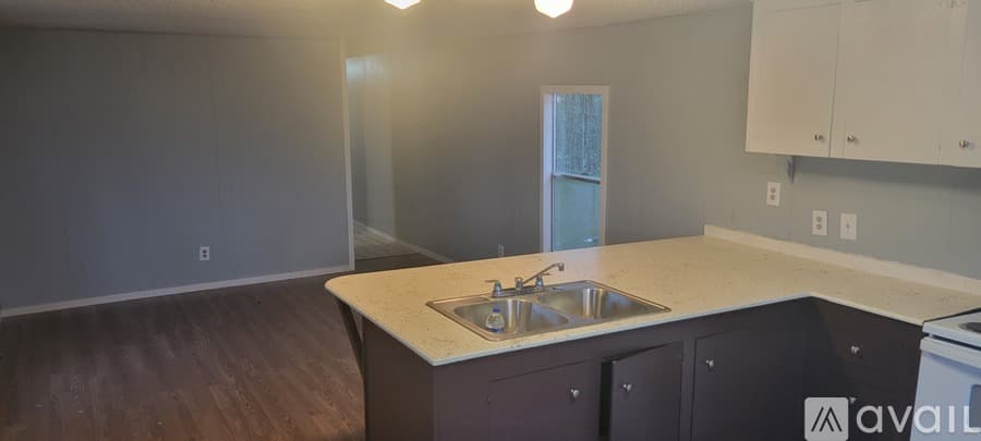 Dublin Apartment: 451 Rountree Drive