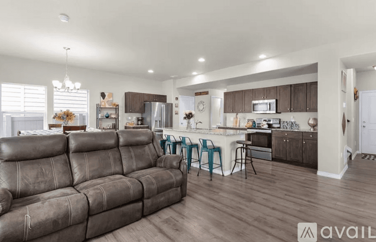 Colorado Springs House: 8075 Basaltic Dr