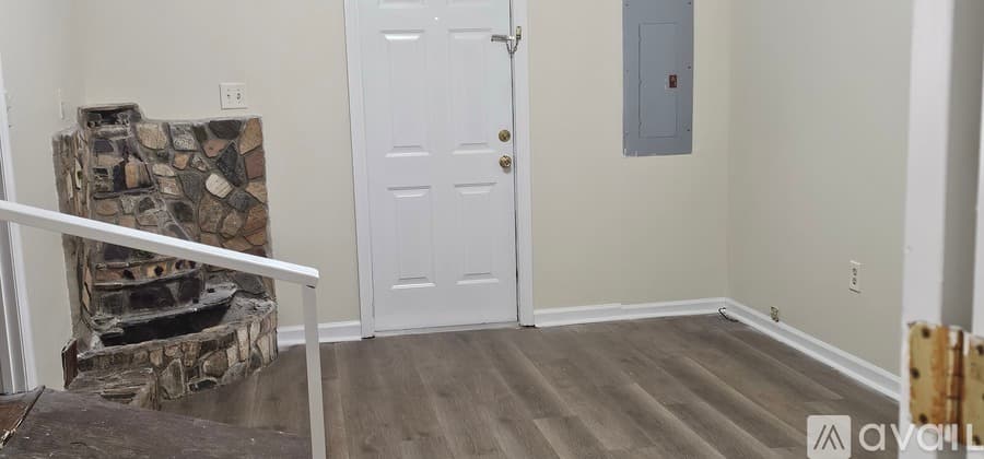 Augusta Apartment: 2820 Fleming Dr