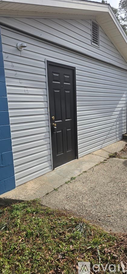 Augusta Apartment: 2820 Fleming Dr