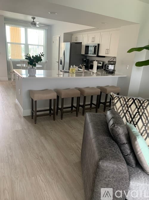 Largo Condo: 960 Starkey Rd