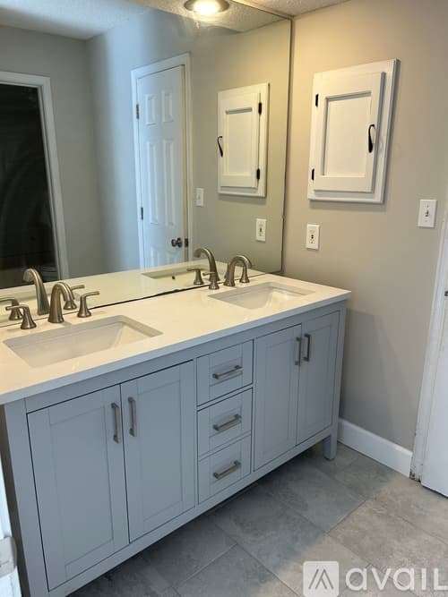 Mission Townhome: 6329 West 50th Street