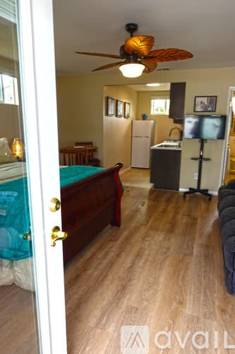 Menifee Apartment: 30406 Cleary Street