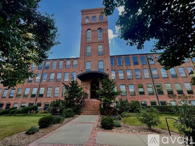 Greenville Condo: 400 Mills Avenue