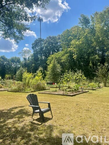 Greenville Condo: 400 Mills Avenue