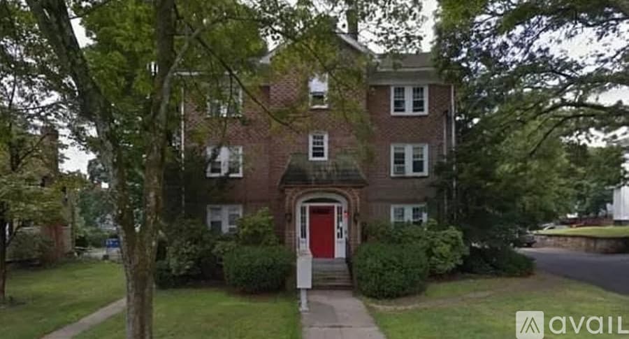 North Attleborough Apartment: 56 High Street