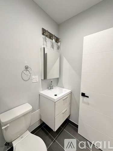 Chicago Apartment: 1554 W Juneway Terrace