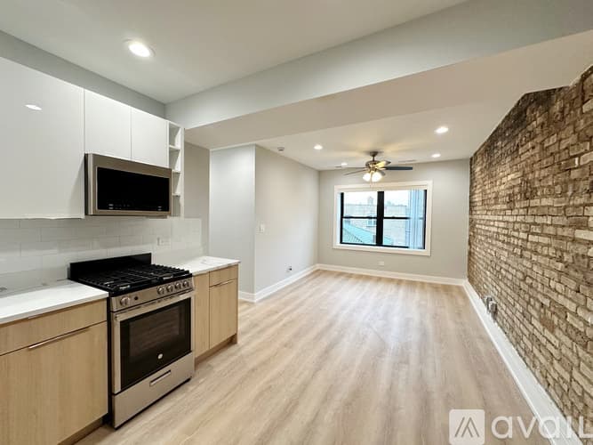 Chicago Apartment: 1554 W Juneway Terrace