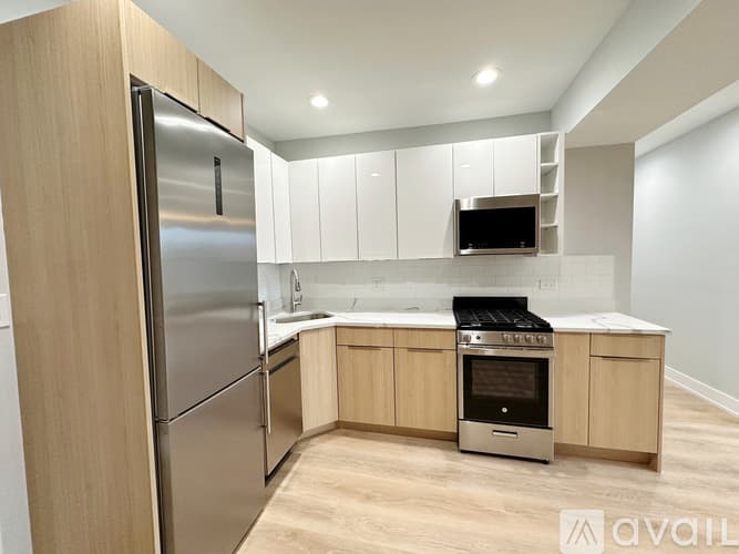 Chicago Apartment: 1554 W Juneway Terrace