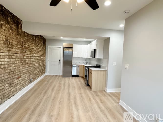 Chicago Apartment: 1554 W Juneway Terrace