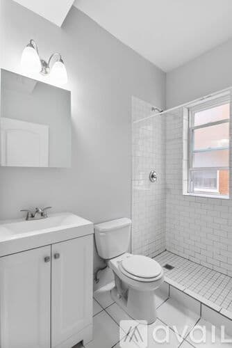 Chicago Apartment: 7456 N Greenview Ave
