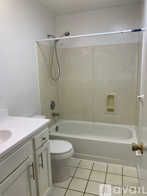 Cincinnati Apartment: 730 Ohio Pike