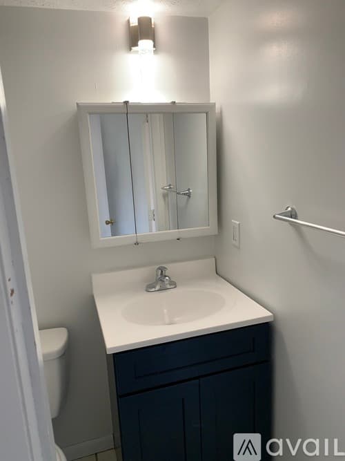 Cincinnati Apartment: 726 Ohio Pike