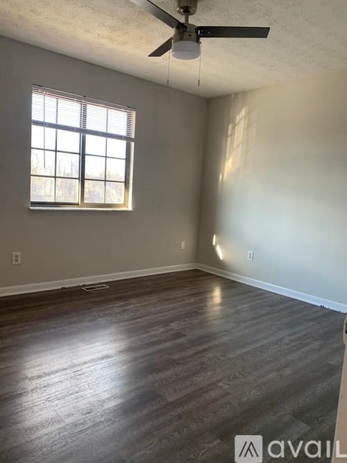 Cincinnati Apartment: 726 Ohio Pike