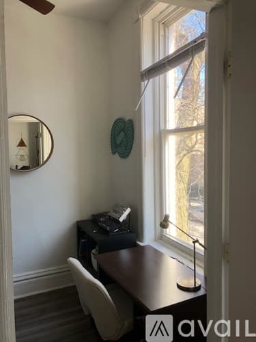 Chicago Apartment: 1929 North Sheffield Avenue