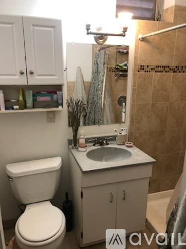 Chicago Apartment: 1929 North Sheffield Avenue