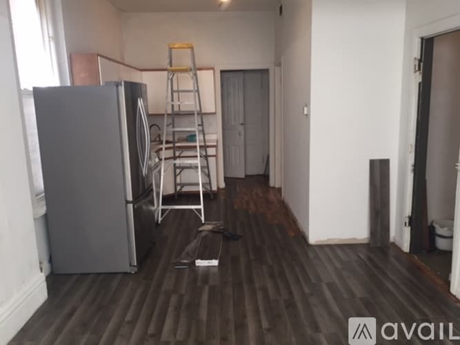 Chicago Apartment: 1929 North Sheffield Avenue