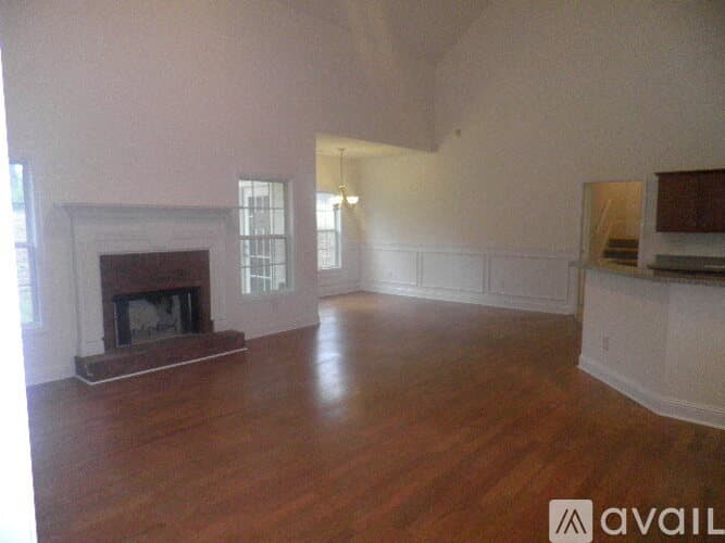 Milledgeville House: 244 Stoneridge Dr