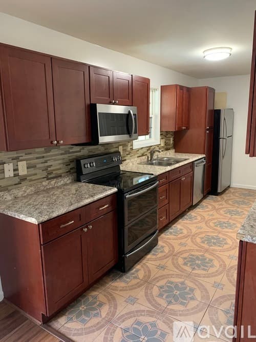 Cincinnati Apartment: 720 Ohio Pike