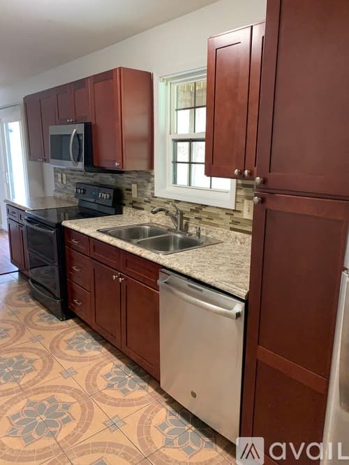 Cincinnati Apartment: 720 Ohio Pike