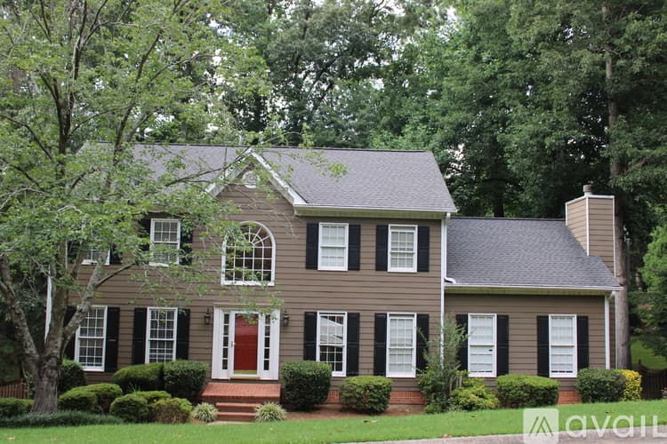Marietta House: 2164 Westbury Court Southwest