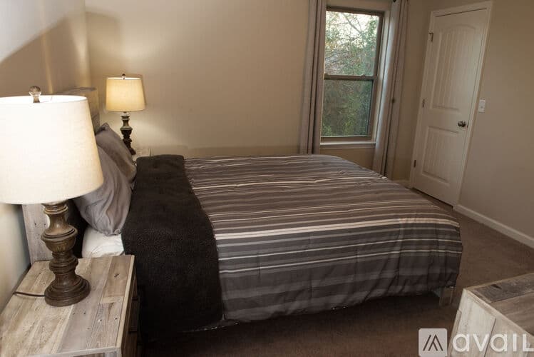 Phenix City House: 51 Willow Trace Dr
