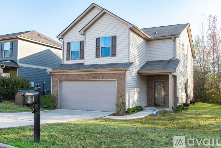 Phenix City House: 51 Willow Trace Dr