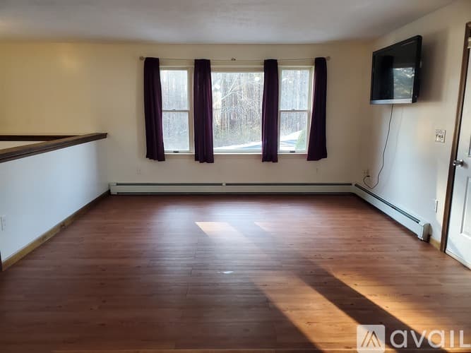 North Berwick Apartment: North Berwick ME