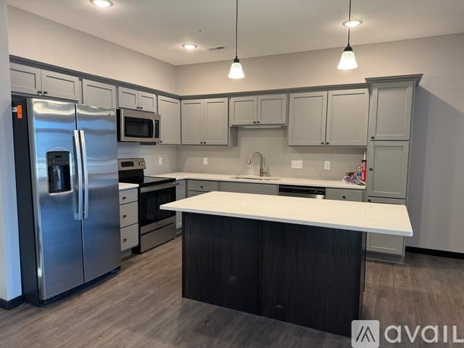 North Mankato Townhome: 2140 Rolling Green Trail