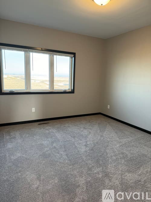 North Mankato Townhome: 2140 Rolling Green Trail