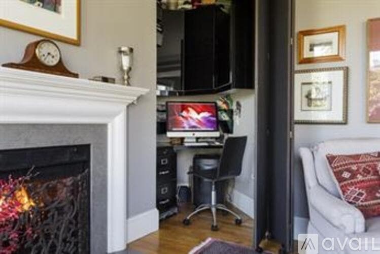 Boston Apartment: 6 Edgerly Pl