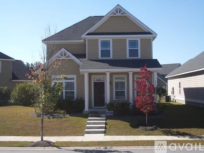 Port Wentworth House: 224 Clearwater Cir
