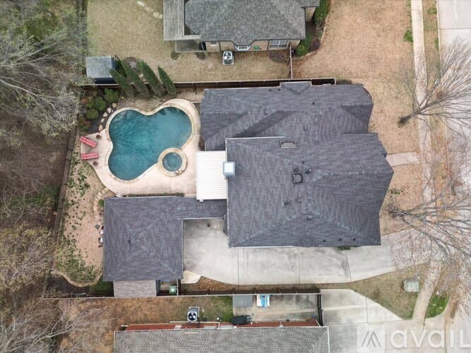 Flower Mound House: 2005 Glory Creek Cir
